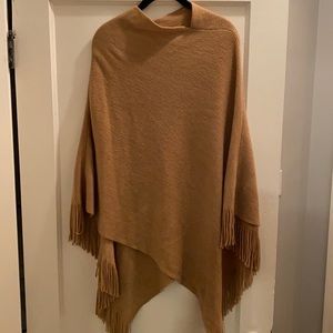 Tan Loft poncho